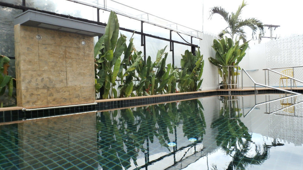Icheck Inn Trams Square Chiang Mai Exterior photo