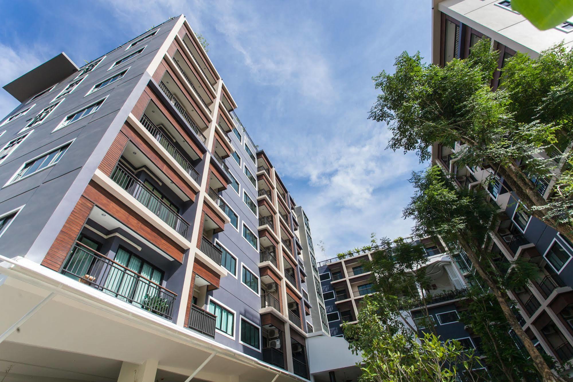Icheck Inn Trams Square Chiang Mai Exterior photo