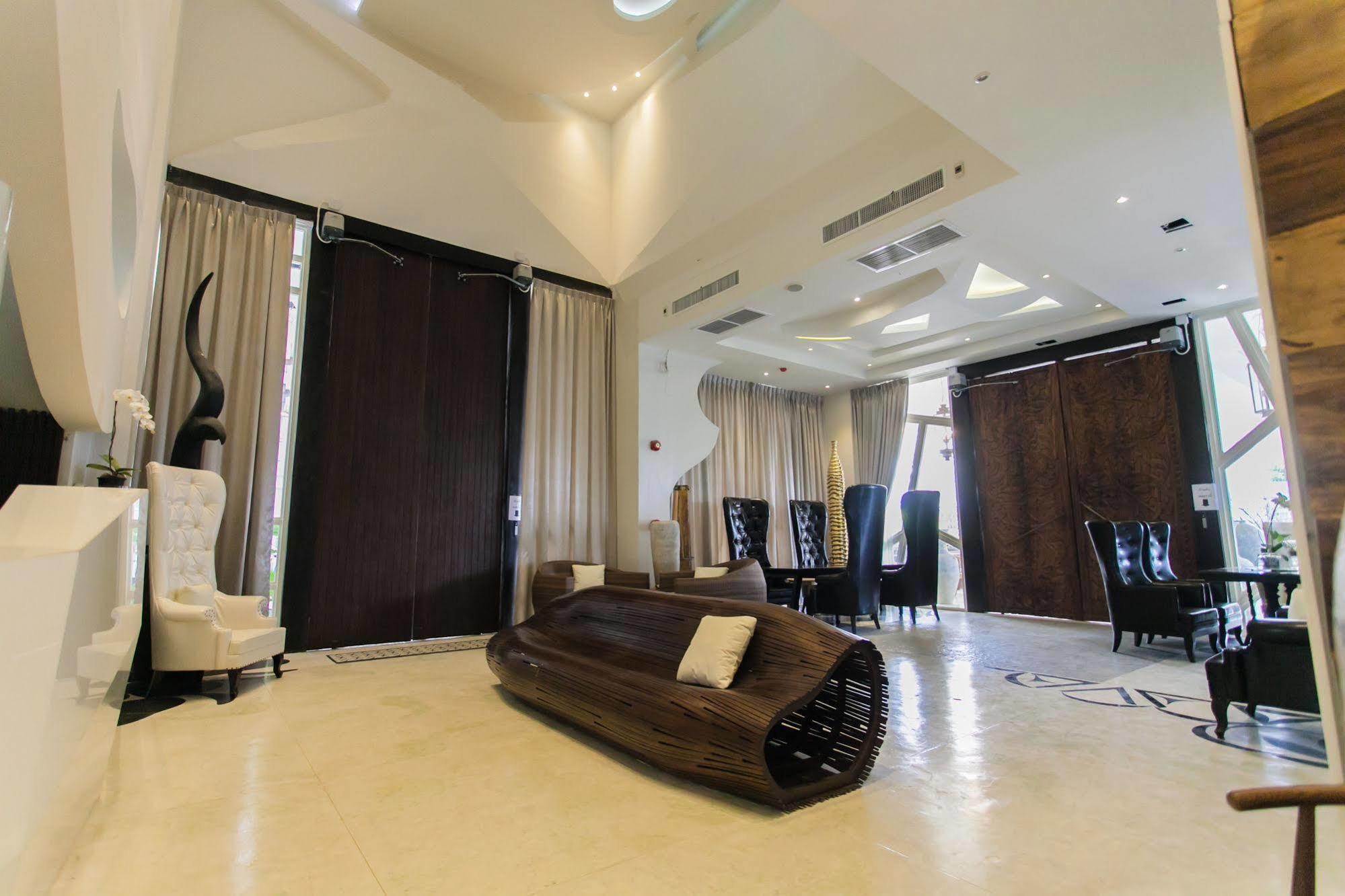 Icheck Inn Trams Square Chiang Mai Exterior photo
